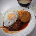 ハンバーグ＆洋食　ベア - 