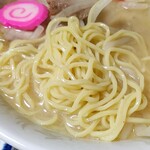 貴久屋食堂 - 麺はこんな感じ