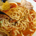 ラーメン二郎 - 赤酢投入～♪