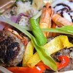 イタリア料理 アチェルボ - オードブルのハンバーグ