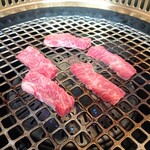 Yakiniku Horumon Kadoya - 