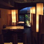 心水 - テーブル席も、ありました