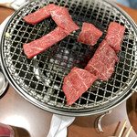 オカダ食品株式会社 - クリ 焼肉カット 肉文字 クリ