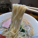 中華そばや 和凡 - 麺