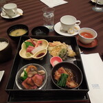 フォーポイントバイシェラトン函館 - 松花堂弁当