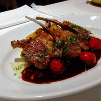 マンジャーモ - 