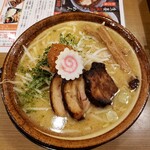 中華そば 満月 - 辛味噌らーめん　850円