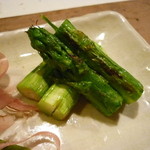 とく山 - ☆アスパラも炭火焼で☆