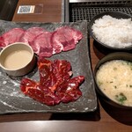 Oreno Yakiniku - 牛タン、ハラミ定食1500円