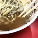 ラーメン二郎 - 乳化スープうめえ