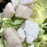 河の家 - チョウは鍋にも。脂カプセルのようになります。