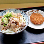 ツルの家 - 肉ぶっかけ冷とメンチカツ