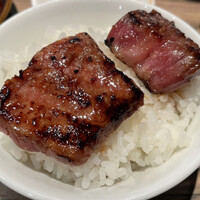 焼肉 ジャンボ はなれ - カルビとハラミ