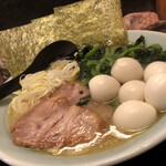 爛々亭 - 醤油ラーメン
            タマゴ増量
            ほうれん草増量