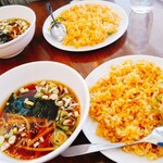 中華レストラン さんぷく - チャーハン×２。つけ汁×２