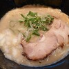 らー麺 鉄山靠 - 料理写真:塩とんこつらー麺