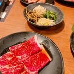 国産牛焼肉食べ放題 肉匠坂井 - 