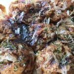 たこ八起 さっちゃん - ☆とろーり系のたこ焼きです。ソースの濃さもいい塩梅♪