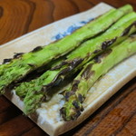 やきとり処地鶏屋 - アスパラ素焼き
