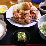 一刻屋 - から揚げ定食：８６０円