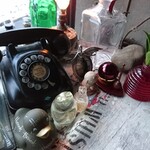 エスプリモダン めろん - ハロッズのアヒルさんとガラスの猫さん