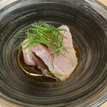 鮨 由う - ・寒鰤のしゃぶしゃぶ