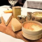 レストラン リューズ - チーズのサービス