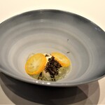 レストラン リューズ - 黒トリュフのグラス　シャルトリューズのジュレ