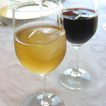 レストラン シャンボール(リーガロイヤルホテル大阪) - まずは乾杯〜！(実はこれはブドウジュースです)お食事はフルーレットという4,389円のコースにしました。