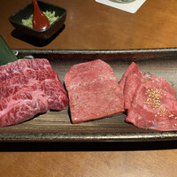 蕃 YORONIKU - 