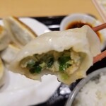 餃子市場 - 何の肉をつかっているんだろう？