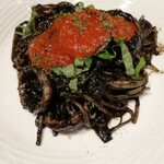 Trattoria Ruzzo - イカ墨生パスタ