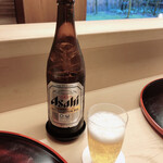 赤坂 菊乃井 - アサヒスーパードライ 中瓶 800円 