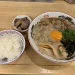 Yumenoya - 屑肉そば
                        チャーシュー100円
                        ご飯100円