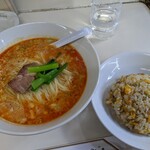 杏花村 - Aセット　担々麺+半チャーハン　750円