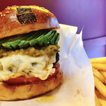 Burger Revolution Tokyo Wine & Bar - 