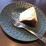リングカフェ - バスクチーズケーキ  ハーフ　380円