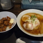 和らーめん なかお - 醤油そば＆チャーシュー丼