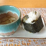 阿蘇レストラン&菓子屋 ギフト - ⑤高菜の一口おにぎりとキャベツのスープ