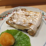 すし屋 真魚 - 太刀魚塩焼き