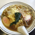 中華料理広東亭 - ワンタン麺　700円 税込