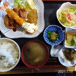 Fukumo Shokudou - ミックスフライ定食