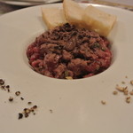 アンティカ オステリア カルネヤ - 【2012.8.29】赤牛のタルタル