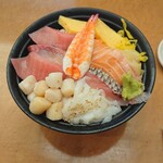 Sushi Yamato - 海鮮丼大盛