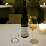ラ クレリエール - グラス白ワイン。