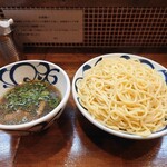 麺鮮醤油房 周月 高松本店 - 