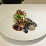 ラ クレリエール - 手羽元と内臓の藁焼き。