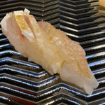 Sushi Wakita - レンコ鯛酢締め
