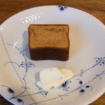 ボン•サン•ムッシュ - 黒糖・赤砂糖・百花蜜のパウンドケーキ