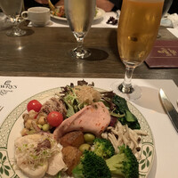 ロウリーズ・ザ・プライムリブ 恵比寿ガーデンプレイス店 - 